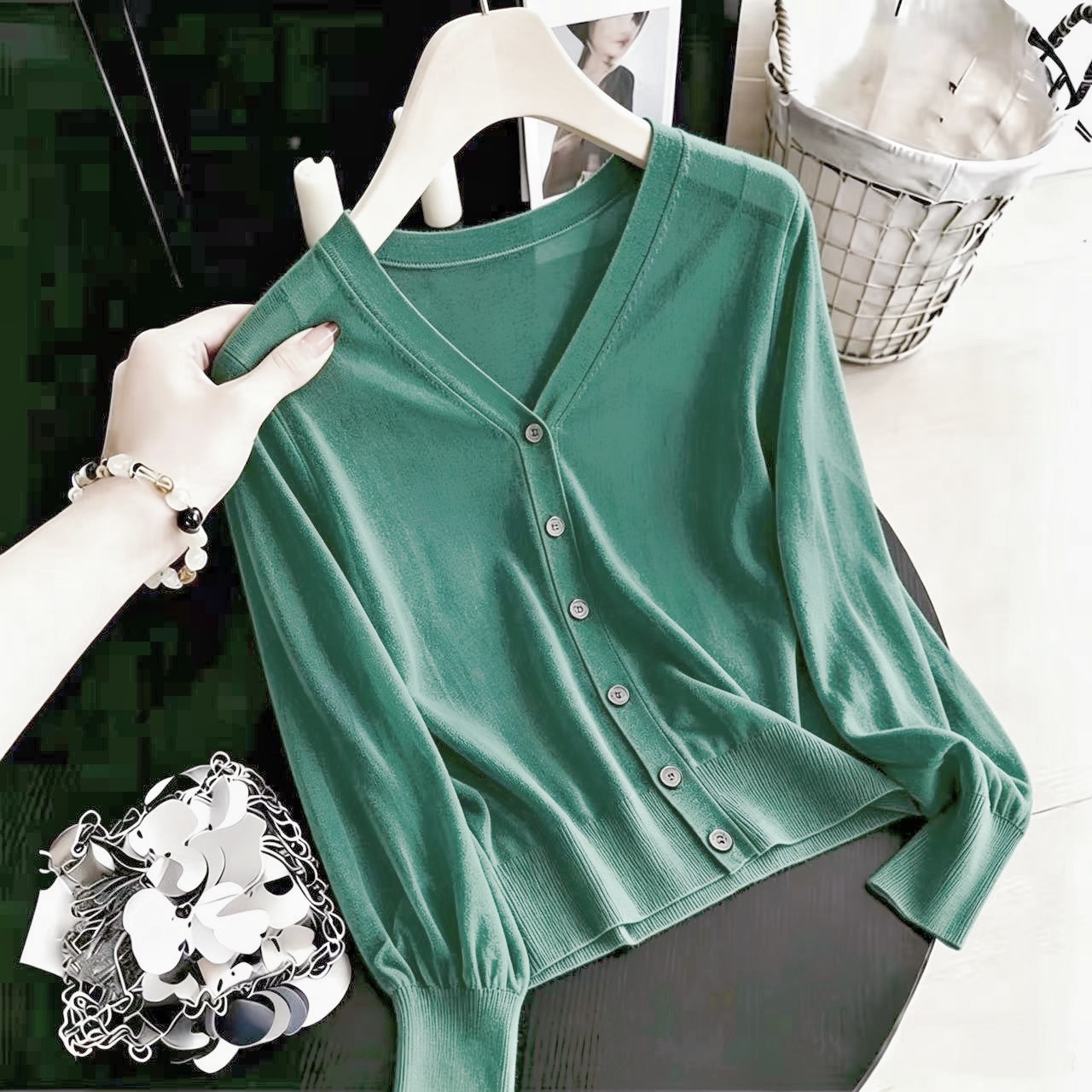 ニットセーター女性カーディガンファッション黒 V ネック日焼 - Summer Clothing Yarn のレビューと価格