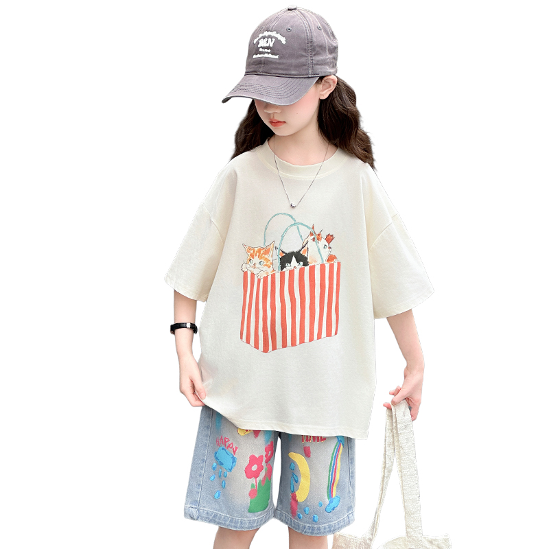 10代の女の子向け、夏用トップスとボトムスのセット、ドローイ - Summer Clothing Drawing のレビューと価格